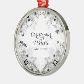 鳥パーソナライズされたと花園カップル メタルオーナメント (左)