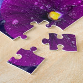 鳥風呂に露を浮かべたパンジーの花 ジグソーパズル (側面)