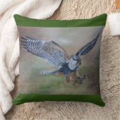 《鳥》ハヤブサ装飾用クッション クッション (ブランケット)