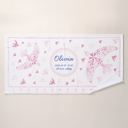 鳥、風に乗る。誕生メモリアル_ピンク バスタオル (バスタオル)