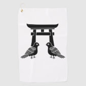 鳩と鳥居に向かって ゴルフタオル (正面)