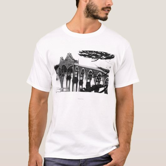 鳴き声湾橋PhotographNorthのくねり、または Tシャツ (正面)