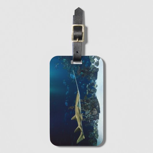 鳴くおぞぎ ラゲッジタグ (正面縦)