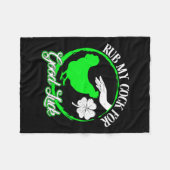 鶏が幸運を祈って私を擦るSt patricks day フリースブランケット (正面(横))