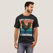 鶏の農業好きに気を取られるおもしろい Tシャツ (正面フル)