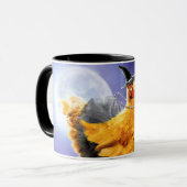 『鶏の魔女オンブルームスティック』 マグカップ (正面左)