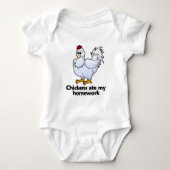 鶏は私の宿題を食べました ベビーボディスーツ (正面)