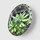 鶏や雛はバケツに入ったパーソナライズされた ラウンド壁時計 (傾斜)