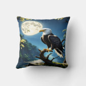 鷲が穏やかに満月の下の枝に止まった クッション (裏面)