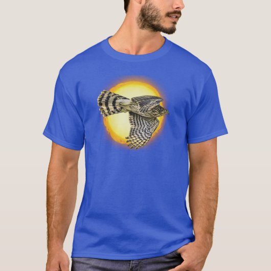 鷹の炎 Tシャツ (正面)