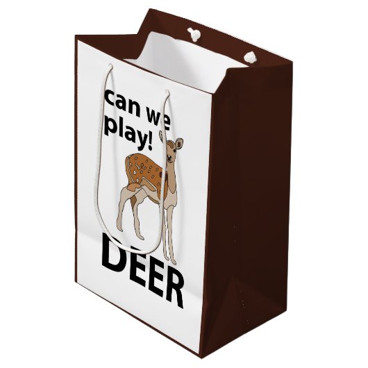 鹿が可愛い遊鹿を見る ミディアムペーパーバッグ (正面アングル)