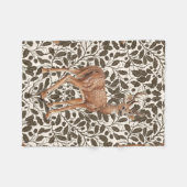 鹿が茶色の装飾用オークのダマスク模様 フリースブランケット (正面(横))