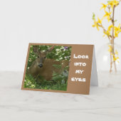 鹿が**歌って**いるよ！ハッピーバースデー「あなた」へ カード (黄色い花)