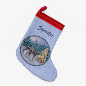 鹿とクリスマスツリー冬の青 スモールクリスマスストッキング (正面 (吊り時))