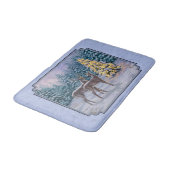 鹿とクリスマスツリー冬の青 バスマット (アングル)