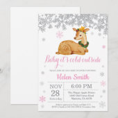 鹿の冬ピンクの女の子ベビーシャワースノーフレーク 招待状 (正面/裏面)