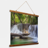 鹿の滝とエラワンリラックスの滝 吊り下げ型タペストリー (傾斜あり)