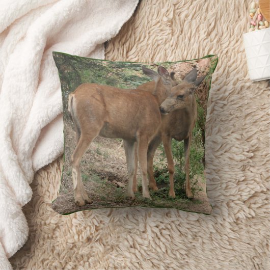 鹿の群れ クッション (ブランケット)