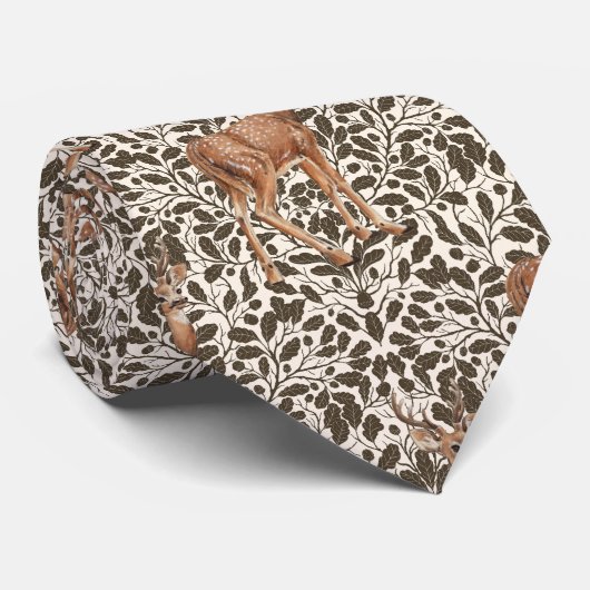 鹿の装飾用オークのダマスク模様の茶色と ネクタイ (ロール)