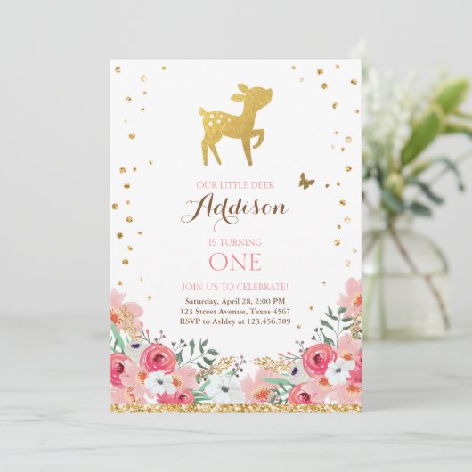鹿の誕生日招待状ウッドランド金ゴールドピンクフローラ 招待状 (スタンド正面)