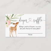 鹿の赤ちゃんシャワーピンク緑おむつラッフルカード エンクロージャーカード (正面)