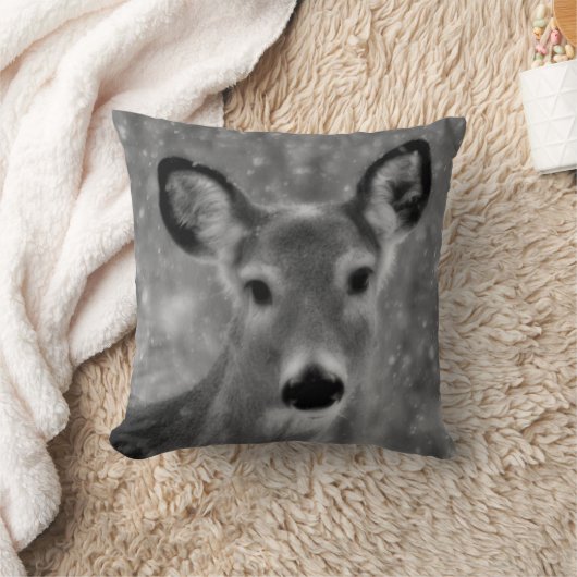 鹿の顔 クッション (ブランケット)