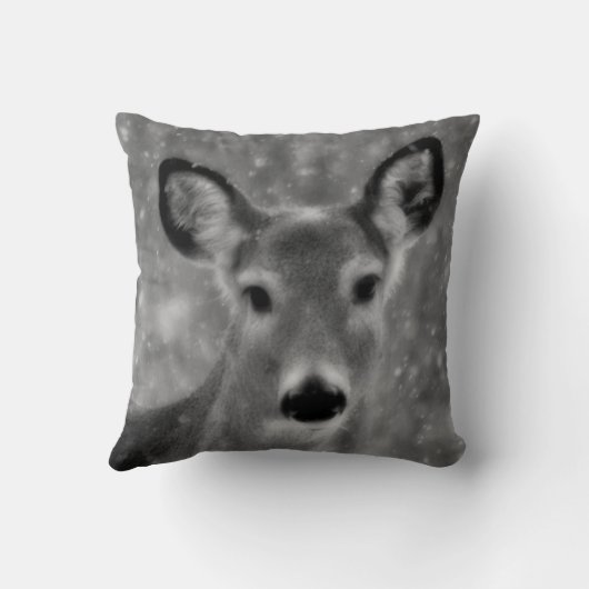 鹿の顔 クッション (裏面)