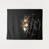 鹿の黒テラコッタ フラワールーシック ブライダルシャワー タペストリー (正面(横))