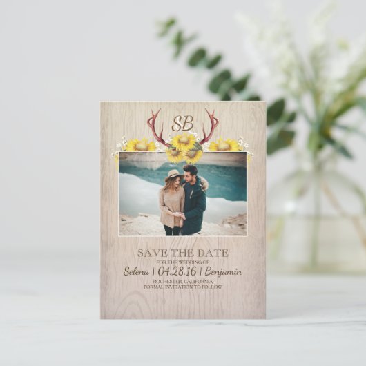 鹿の〔雄ジカの〕枝角とヒマワリの写真Save the Date 案内ポストカード (スタンド正面)