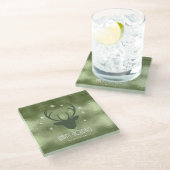 鹿の〔雄ジカの〕枝角シルエット&スノーフレーク緑ID861 ガラスコースター (アングル)