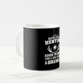 鹿ハンター飲酒 コーヒーマグカップ (正面左)