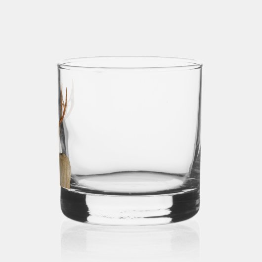 鹿パーソナライズされた狩りモノグラム〔雄ジカの〕枝角 ウイスキーグラス (左)