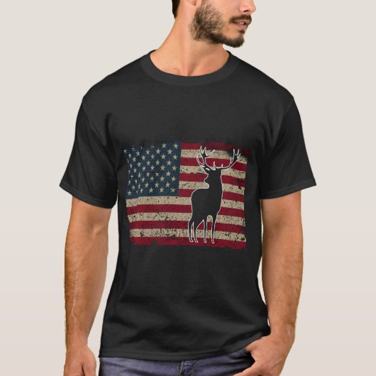 鹿狩りアメリカ国旗Usa誇りを持ったハンターギフトI Tシャツ (正面)