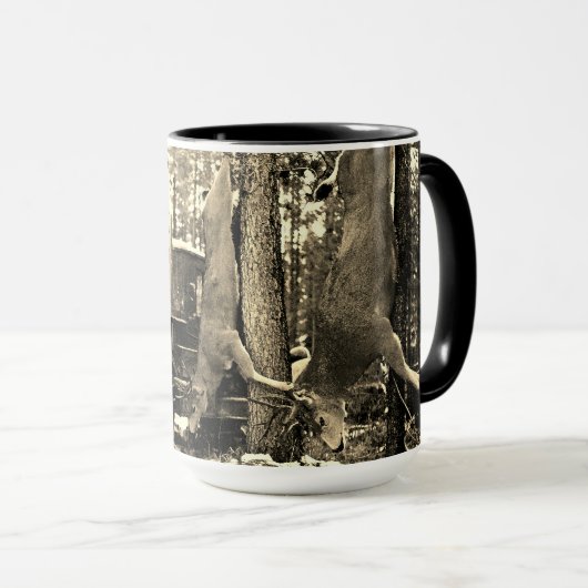 鹿狩りハンターヴィンテージ写真用カラスプラッシュ マグカップ (正面右)