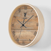 鹿素朴の頭が天然木の周りパーソナライズされた 壁時計 (傾斜)