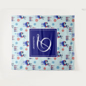 鹿、クリスマスツリー、モノグラム付き雪片 タペストリー (正面(横))