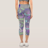 麺抽象芸術繰り返し名7文字HWCL カプリレギンス (裏面)