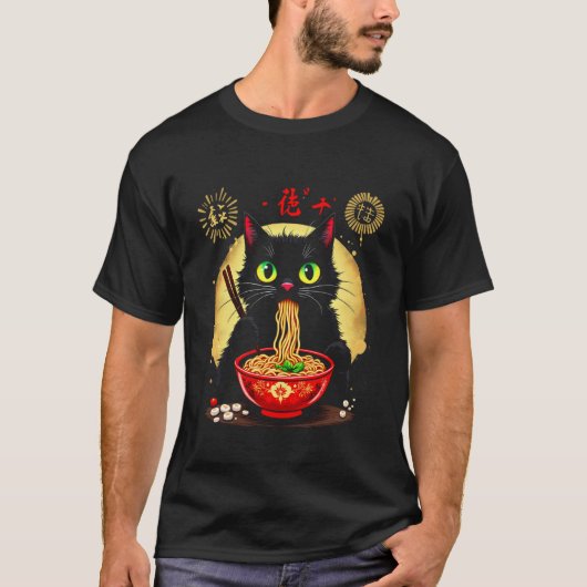 麺類を食べる猫 Tシャツ (正面)