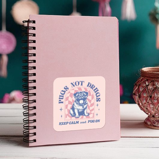 麻薬保ではないレトロの上で落ち着いてパグ スクエアシール