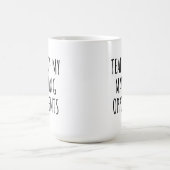 麻雀の相手の涙が面白い コーヒーマグカップ (中央)