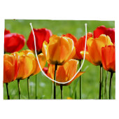 黄と赤のチューリップ ラージペーパーバッグ (裏面)