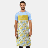 黄と青の水彩パターン エプロン (着用した状態)