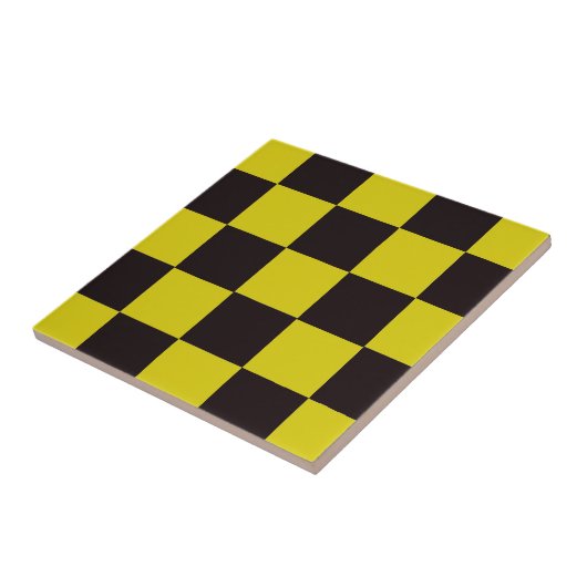 黄と黒のチェッカーボード タイル (側面)