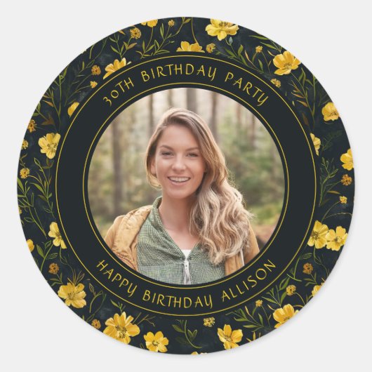 黄エレガント色バターカップフラワーバースデーパーティー ラウンドシール (正面)