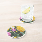 黄カラフル色とピンクのチューリップ砂岩コースター コースター (側面)