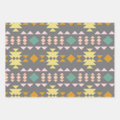 黄クラシック色と灰色のジオメトリパターン ラッピングペーパーシート (正面)