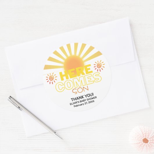 黄ストライプ色の来ここ赤ちゃんシャワー ラウンドシール (封筒)