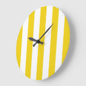 黄ストライプ色、白ストライプ色、パストライプのターン ラージ壁時計 (傾斜)