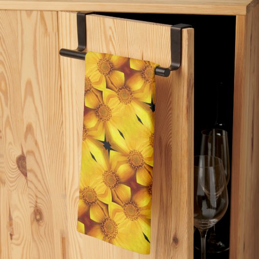黄デイジー花花びらと中柄 キッチンタオル (三つ折り)
