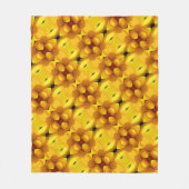 黄デイジー花花びらと中柄 フリースブランケット (正面)